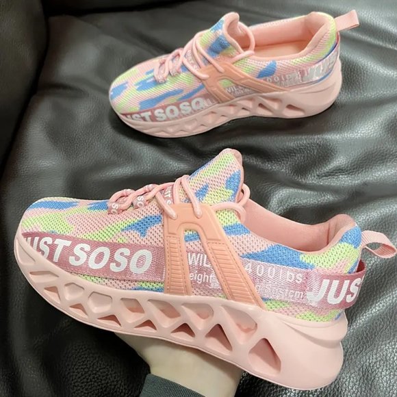 {NEW} Women's SOSO Running Shoes: Lightweight Pink Sz 7.5 - Picture 1 of 5
